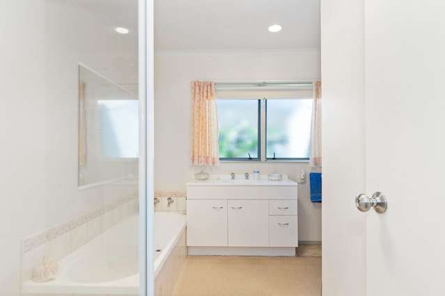 10 Summerland Crescent Papamoa Beach_3