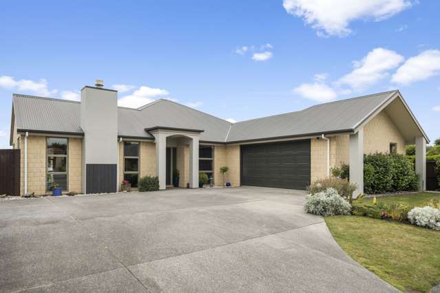 Large Family Home on Rural-Urban Fringe