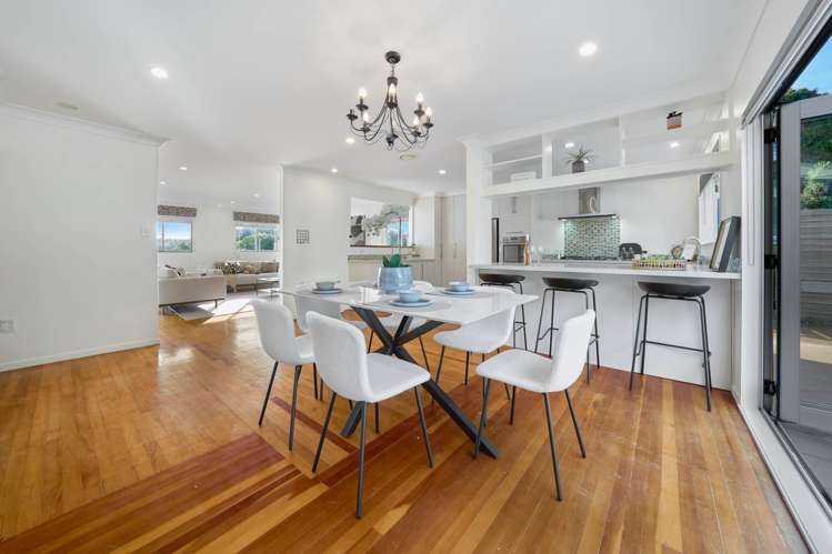 49 Weatherly Road Torbay_16