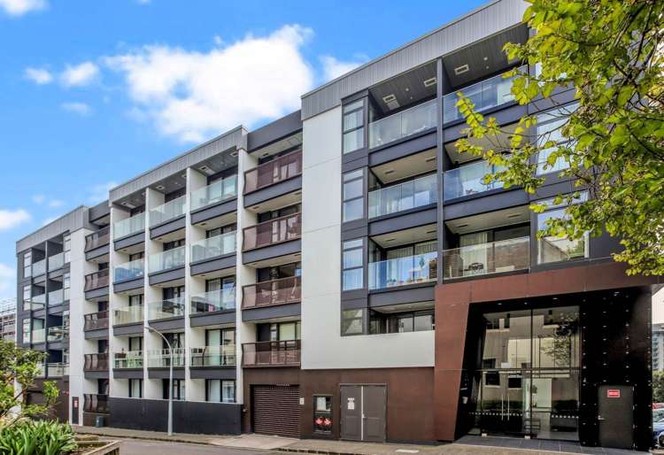 112/9 Madeira Lane Grafton_8