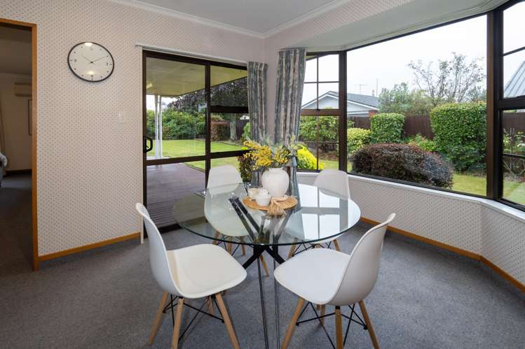 8 Burton Place Allenton_5