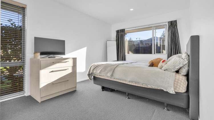 14 Bernice Crescent Yaldhurst_12