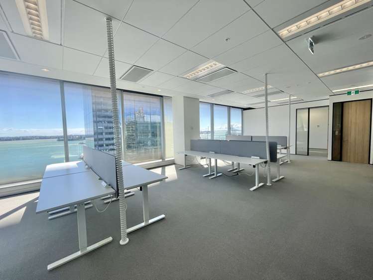 Part Level 16/11 - 19 Customs Street W Auckland Central_8