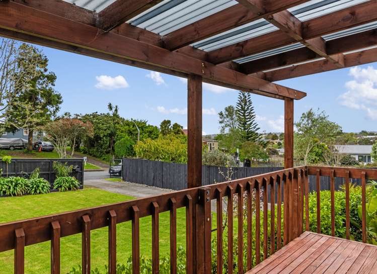 14 Justin Place Te Atatu Peninsula_10