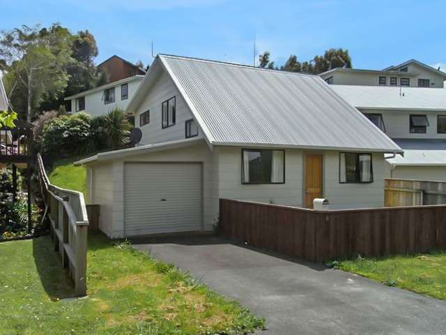 FEILDING - 3 BEDROOM