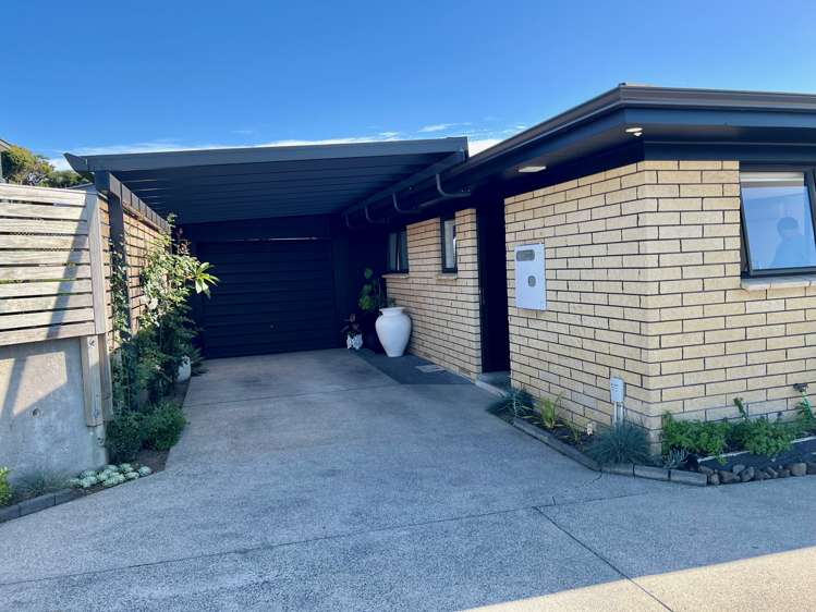 10C Long Street Raglan_24