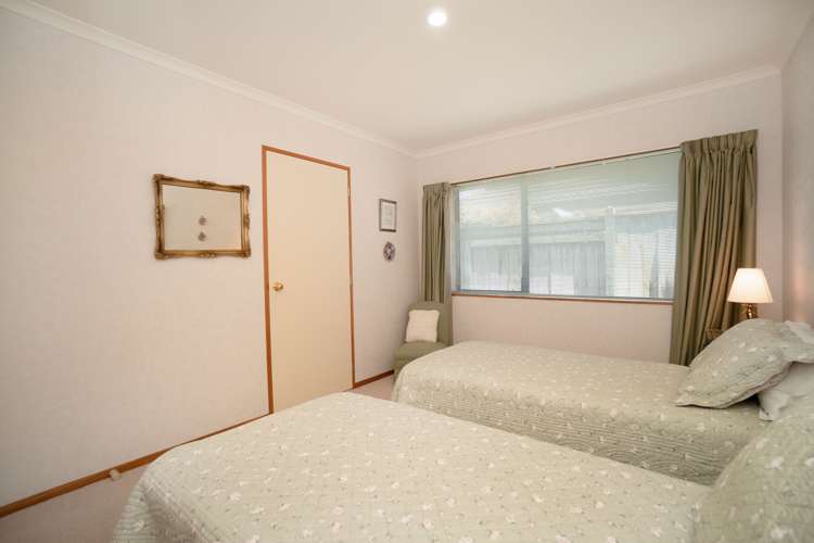 20 Strachan Way Highbury_10