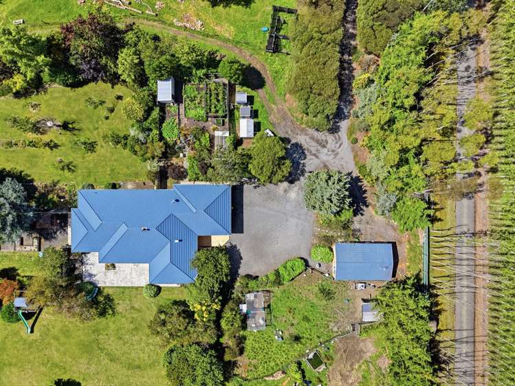 989 Two Chain Road Swannanoa_19