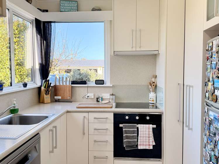 133 Ferry Road Richmond_6