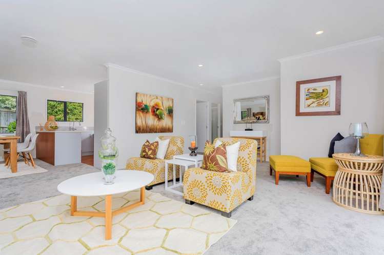 2/79 Marlborough Avenue Glenfield_7