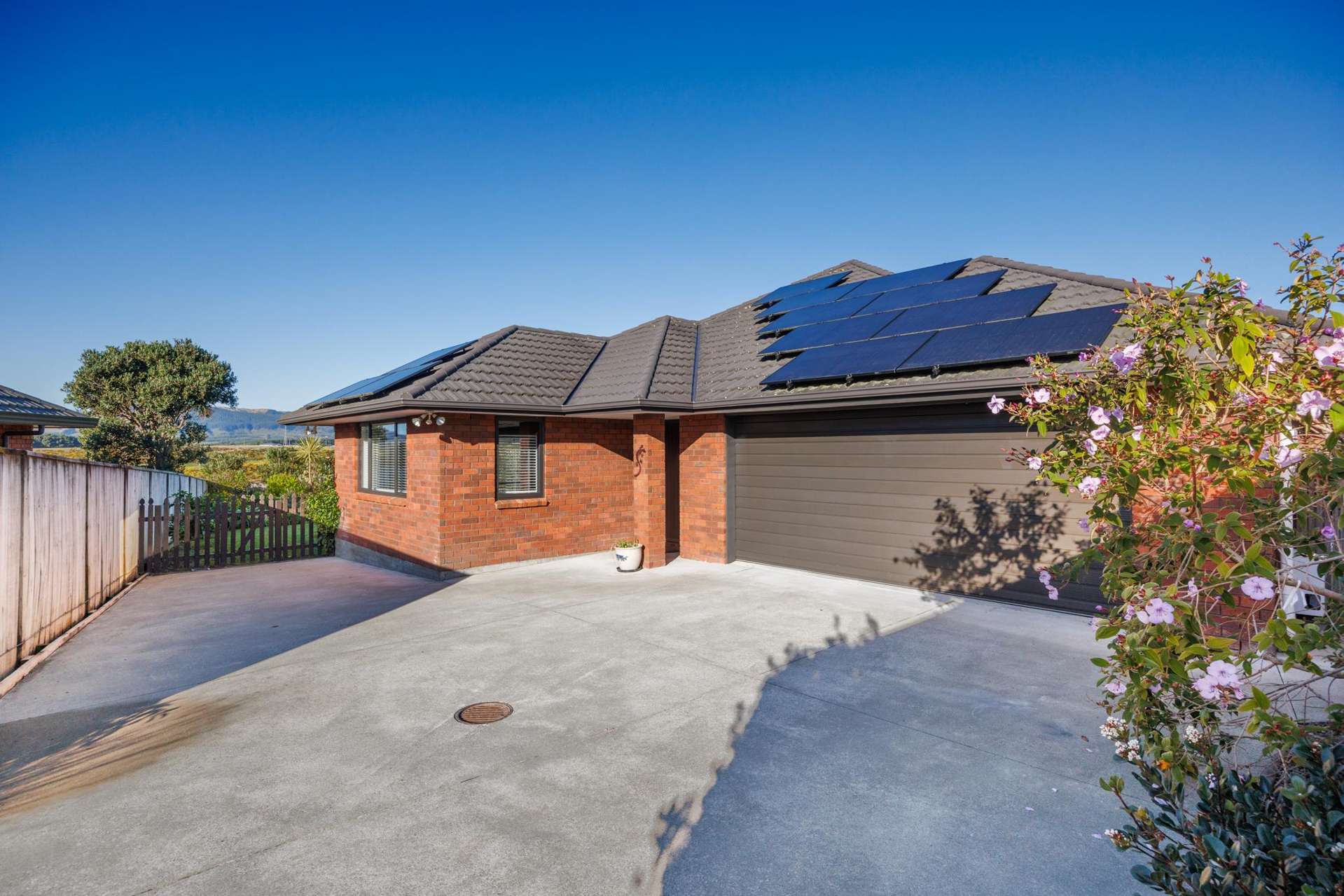 12 Ron Place Fitzherbert_0