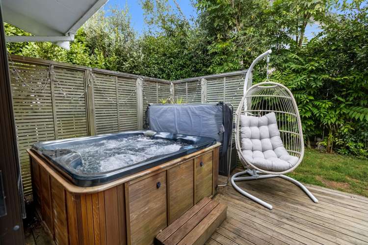 11a Orchard Place Lynmore_20