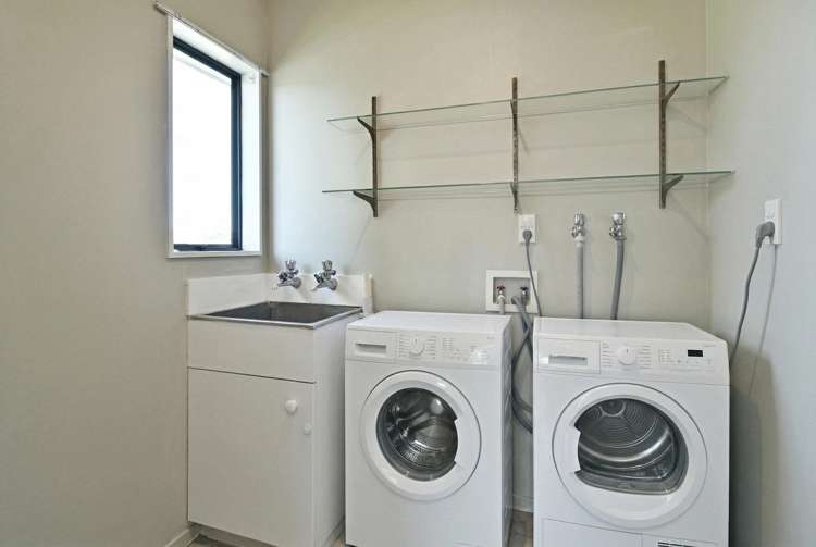 38 Titoki Crescent Pirimai_11