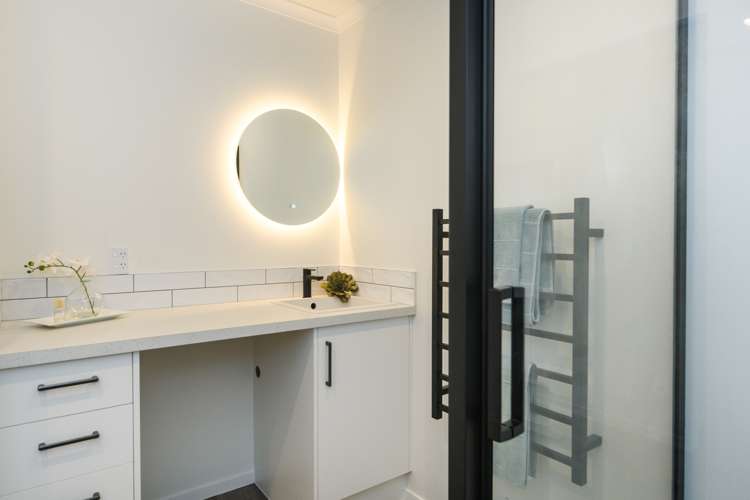 1c Hereford Street West End_14