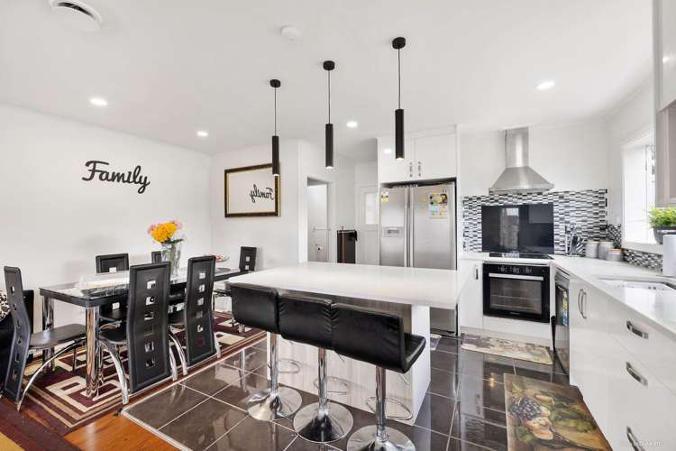 3 Hunua Road Papakura_15