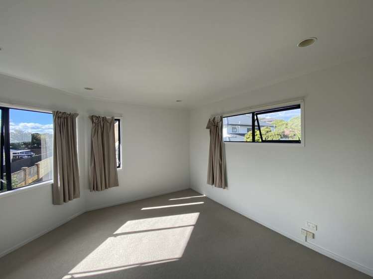 8E Rangiatea Rd 1662_10