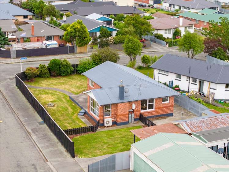 1 McNicol Crescent Allenton_21