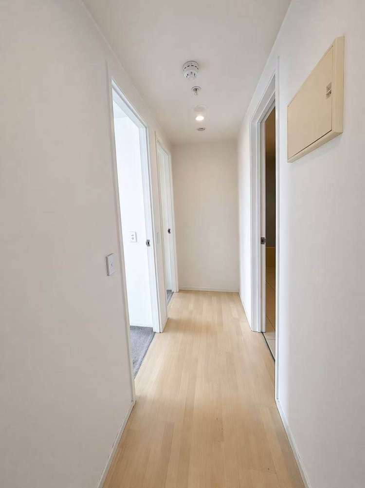 1304/30 Beach Road City Centre_8