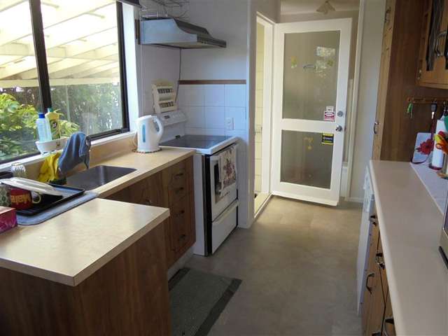 10 Chatsworth Place Highbury_1