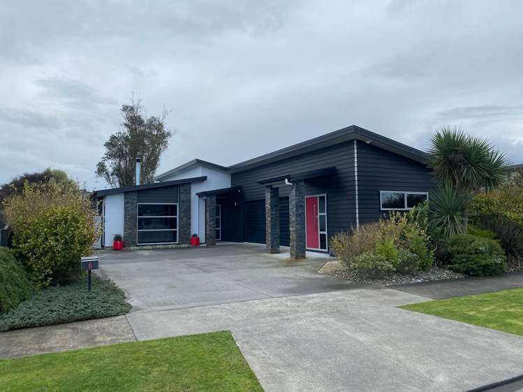 6 Chestnut Close_0