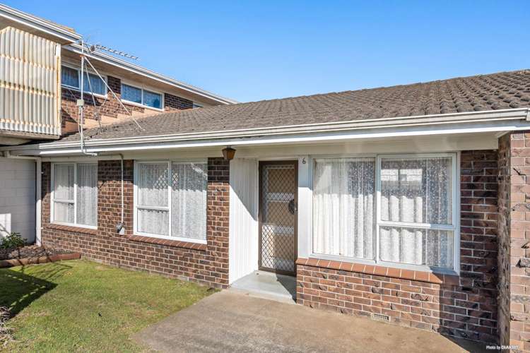 6/5 Ryburn Road Mt Wellington_6