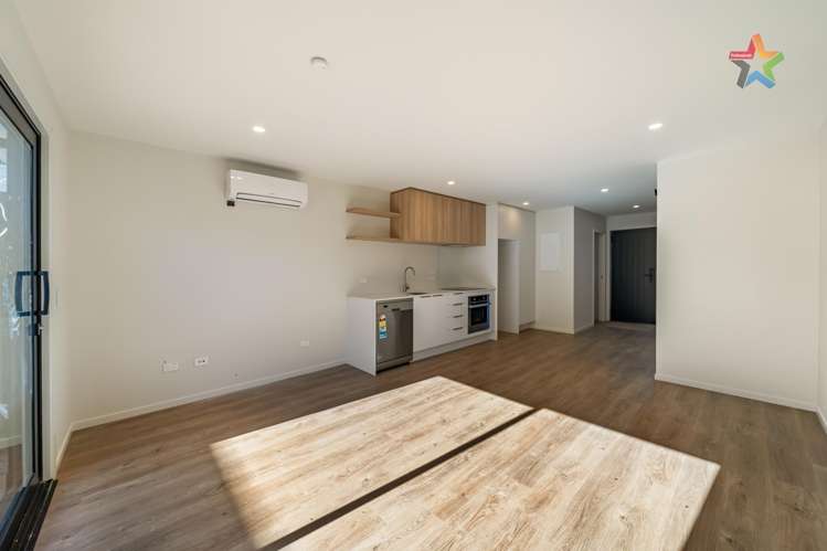 1243 High Street Taita_17