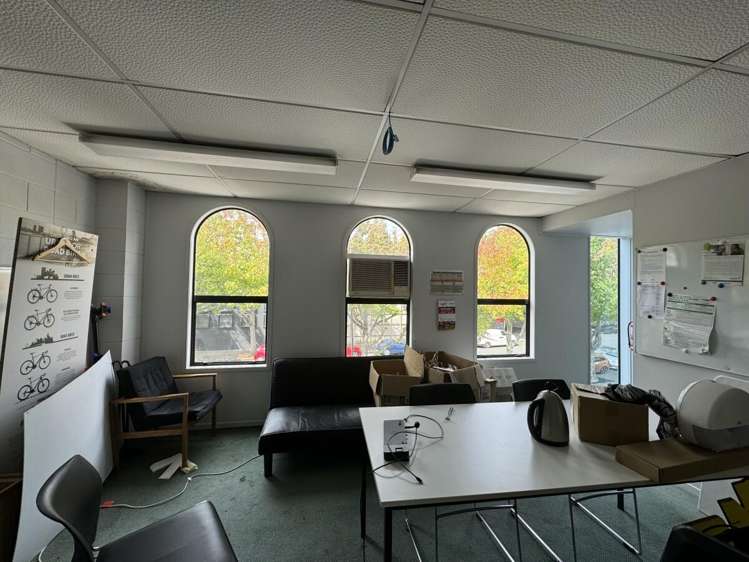 402 Broadway Newmarket_10