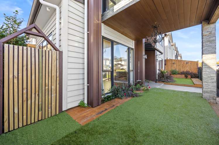 16 Lime Hill Rise Flat Bush_49