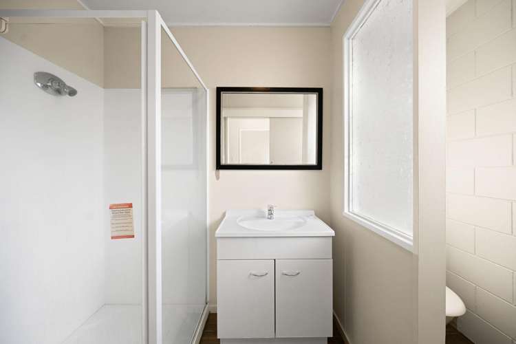 12/211 River Road 1055_8