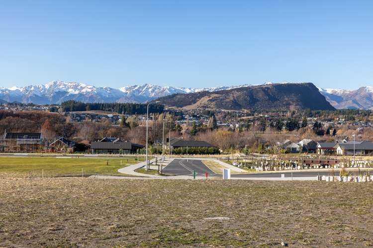 15 Glenbrae Crescent Wanaka_9