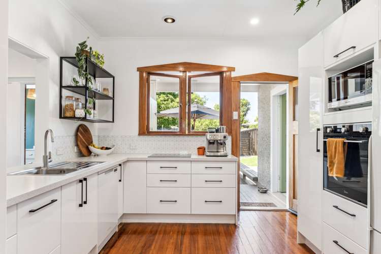 12 Dickson Street Kaiti_10