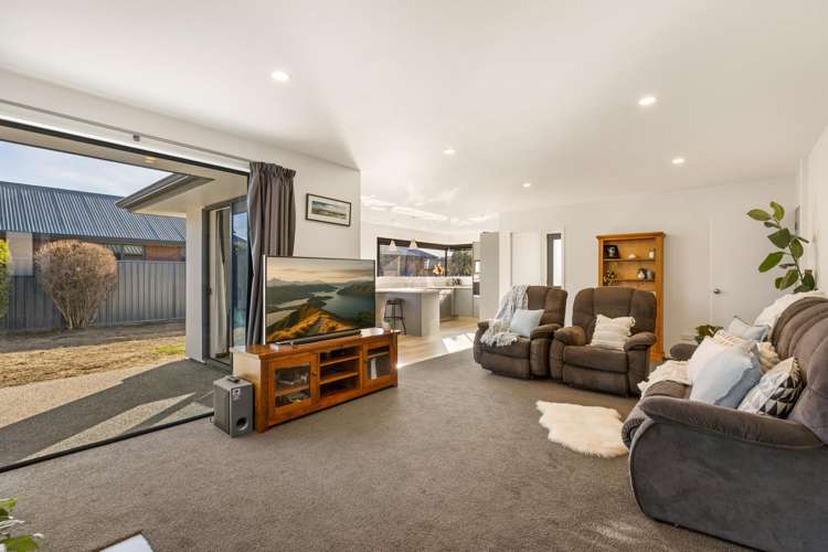 4 Fenwick Crescent Cromwell_8
