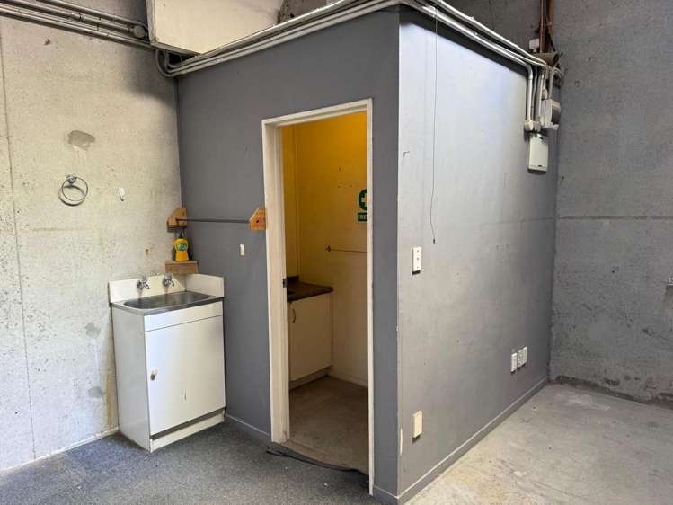 Unit 1/33 Maleme Street Greerton_7
