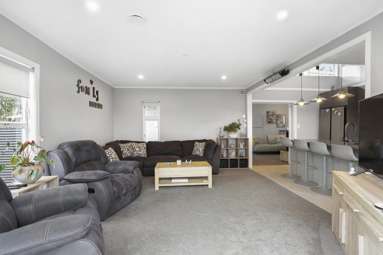 85 Rangeview Road_4