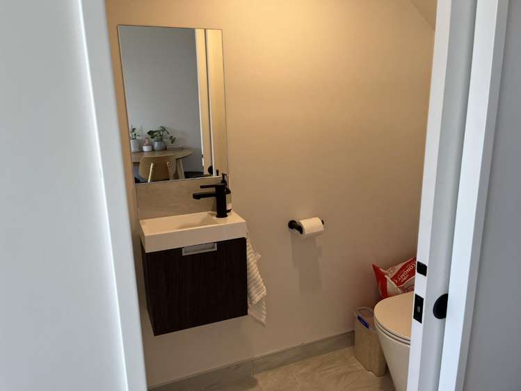 4/14 Rutherford St 1582_5