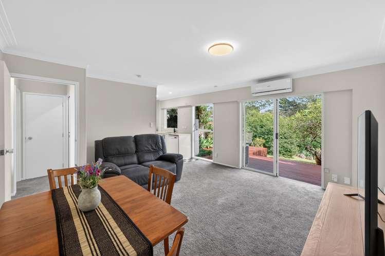 7/11 Alcock Street Mount Wellington_6