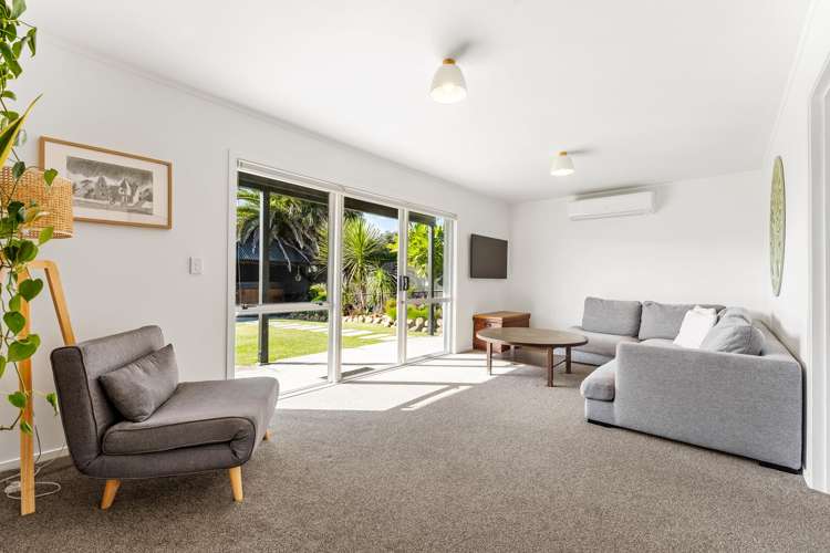 10 Hinemoa Place Snells Beach_14