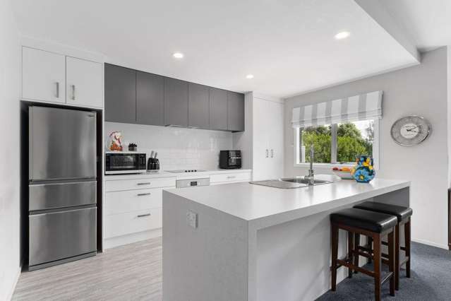 27 Armstrong Avenue Carterton_3