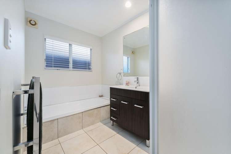 23 Tirohunga Drive Henderson_9