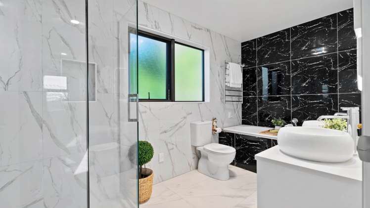 17a Ussher Place Pakuranga Heights_13