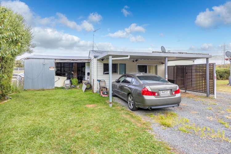 211 Racecourse Road Cambridge_20