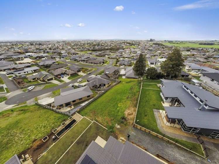 229d Baverstock Road Grandview Heights_2