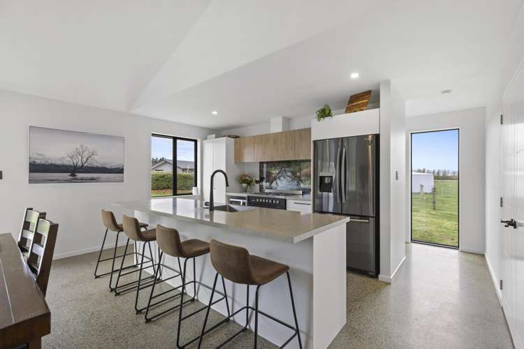 1136 Poyntzs Road West Eyreton_4