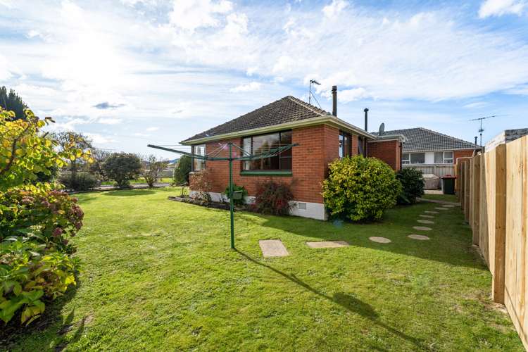 1 Doon Street Mosgiel_12