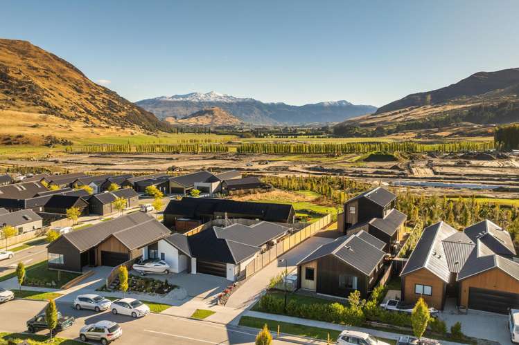 68 Bannister Street Jacks Point_48