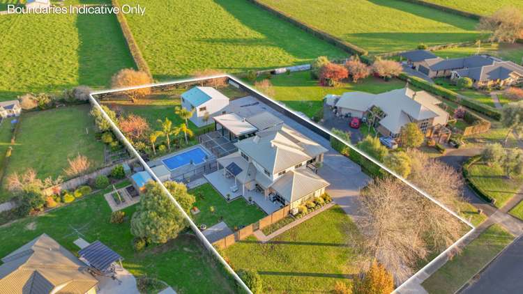 165 The Oaks Drive Leamington_23