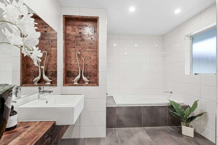 2383 South Eyre Road West Eyreton_15