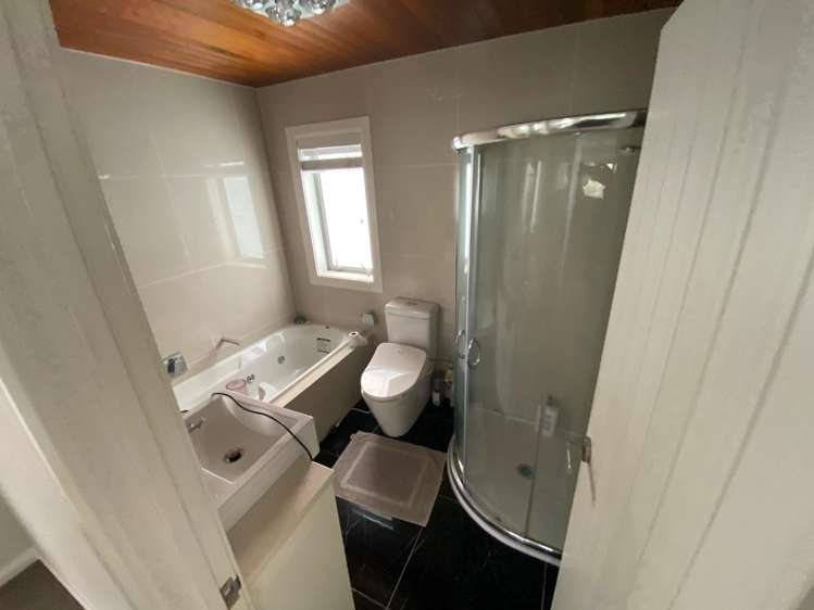 12 Helianthus Avenue 10673_6