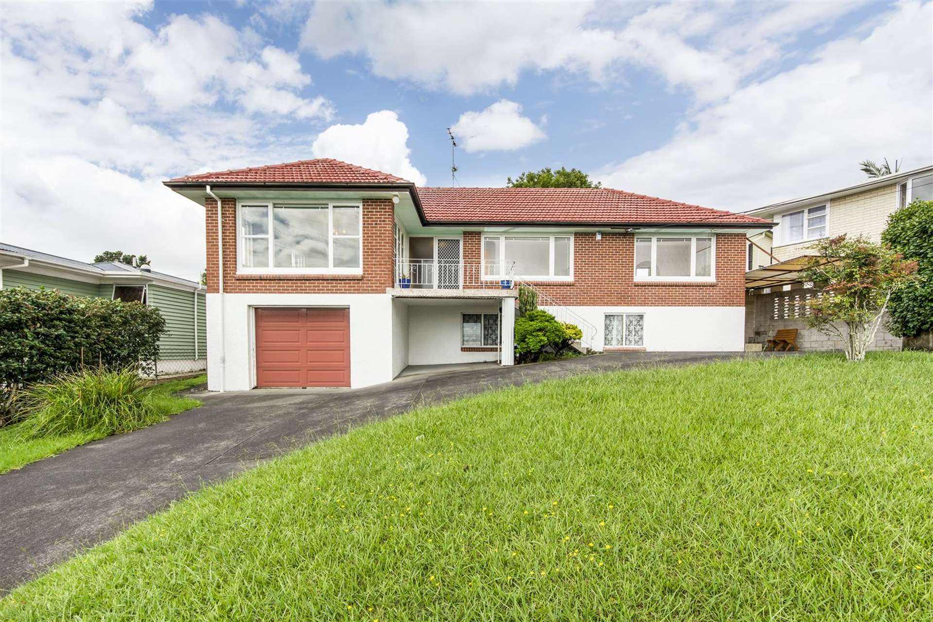 5 Wakeling Avenue Te Atatu South_0