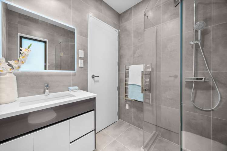 9 Tuwai Crescent Opaheke_17